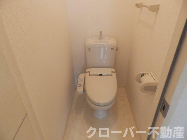 アスクール B棟のトイレ|温水洗浄暖房便座