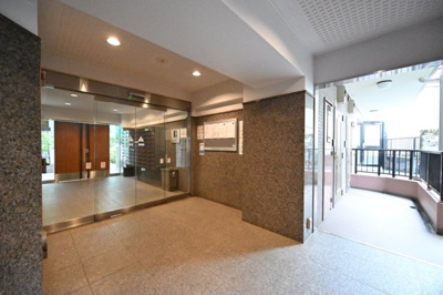 【エントランス】 | エクセリア新宿