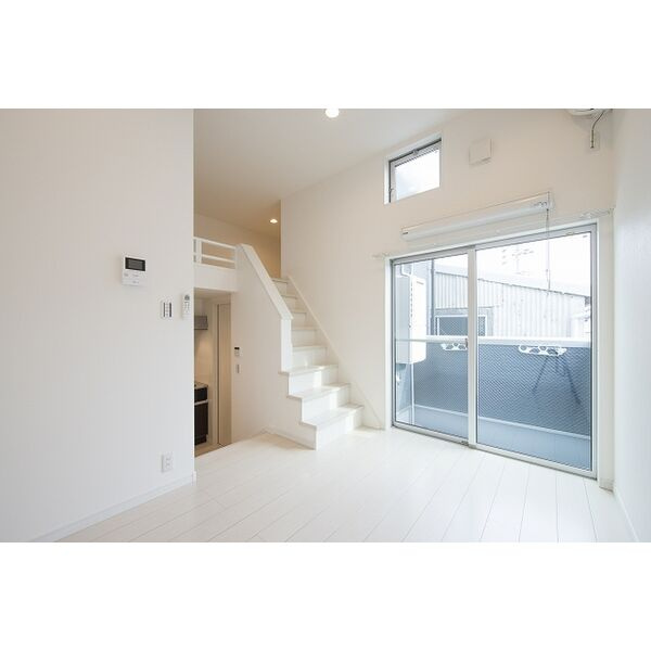 lapislazuli(ラピスラズリ)　名古屋市賃貸　仲介手数料無料のバルコニー