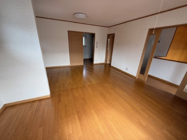 篠木黒畑中古戸建の洋室|2階