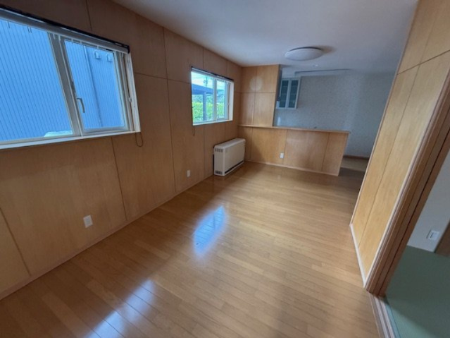 篠木黒畑中古戸建の居間・リビング|１階　増設部分