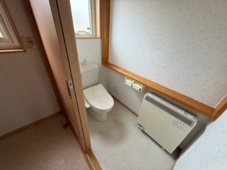 【トイレ】 | 篠木黒畑中古戸建 | 1階　増設部分