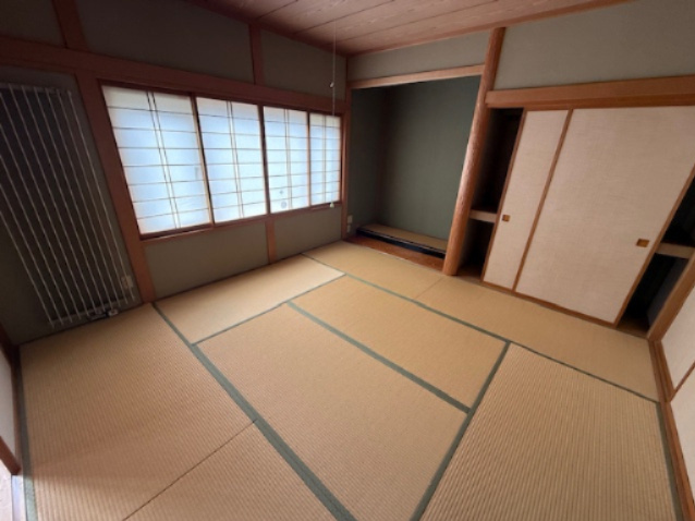 篠木黒畑中古戸建の和室|１階