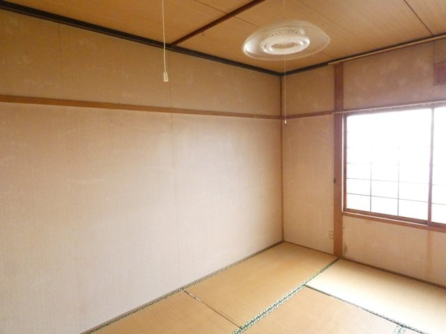 第一浅里ハイツの和室