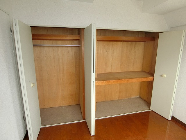 サンパレス甲子園の収納