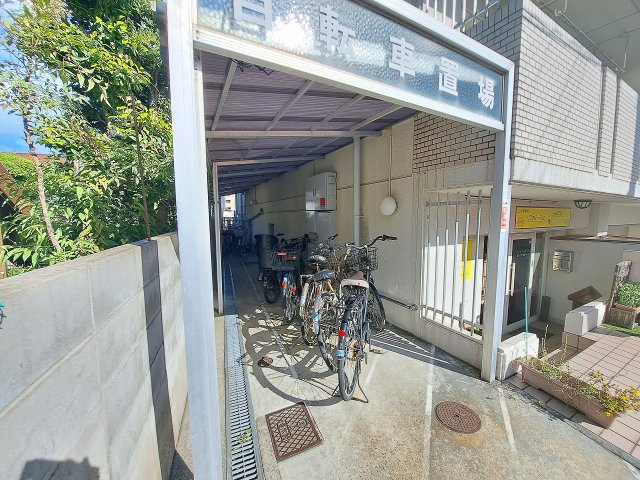サンパレス甲子園のその他共用部分|駐輪場