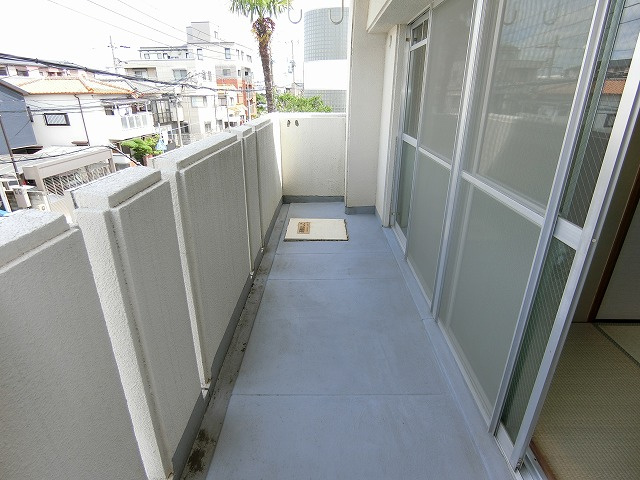 サンパレス甲子園のバルコニー