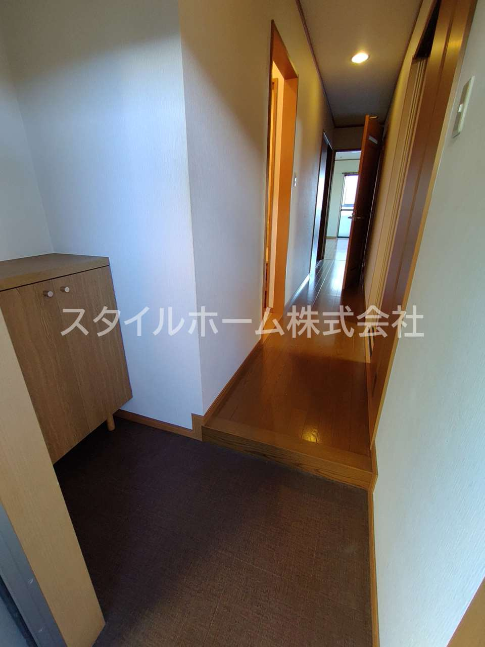 ベルバランセ鷹の玄関|別部屋写真です。