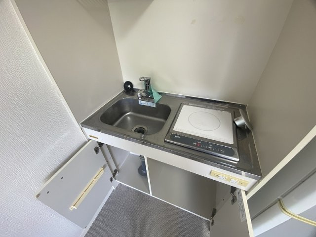 シャトーテル赤根崎のキッチン