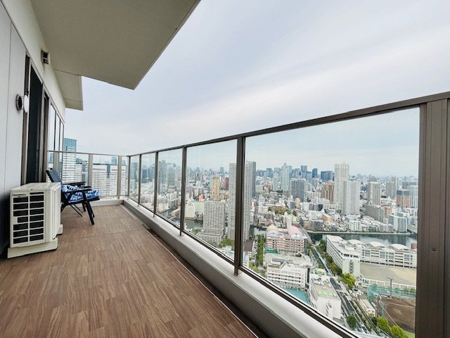 【バルコニー】