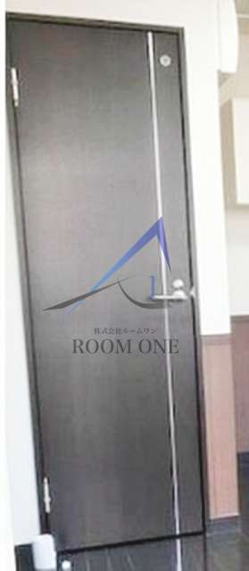 アーバンプレイス四谷三丁目の玄関|玄関です。