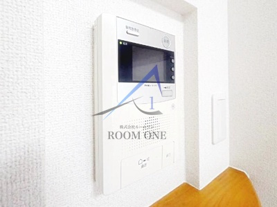 グランドパーク親水公園のセキュリティ|モニター付きインターホンです。