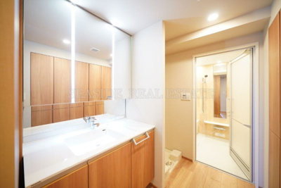 【独立洗面台】 | MJR赤坂タワー