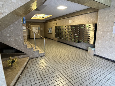 【エントランス】 | スカイラークハイツ