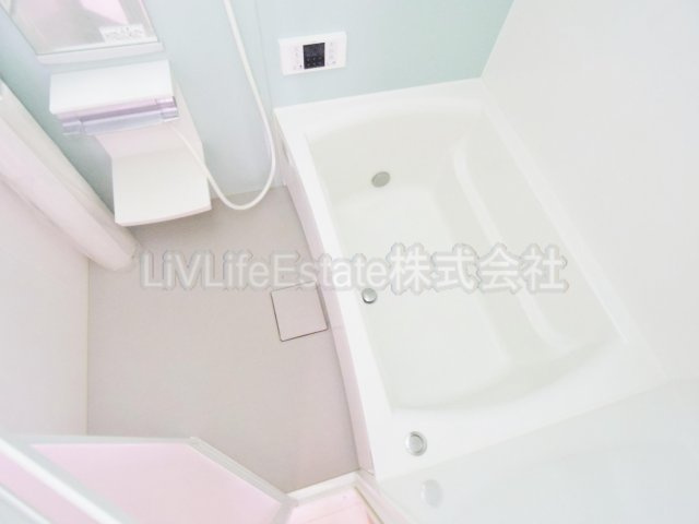 フェリオ向原(フェリオムカイハラ)の浴室