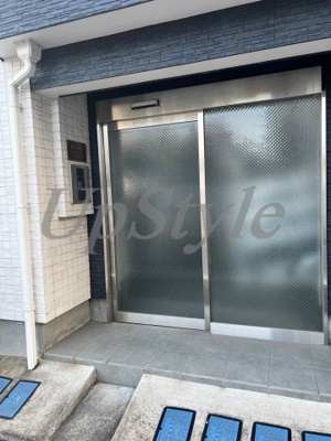 【エントランス】 | ルピナス清川