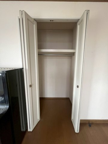 鳥山上町　中古戸建ての収納