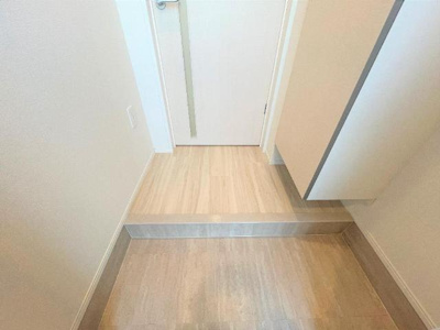 【玄関】 | セレニティ宮野和 | 玄関（イメージ）