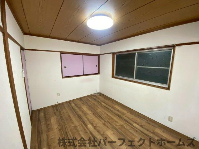 松丘町OC一戸建の洋室|スタンダードな洋室です
