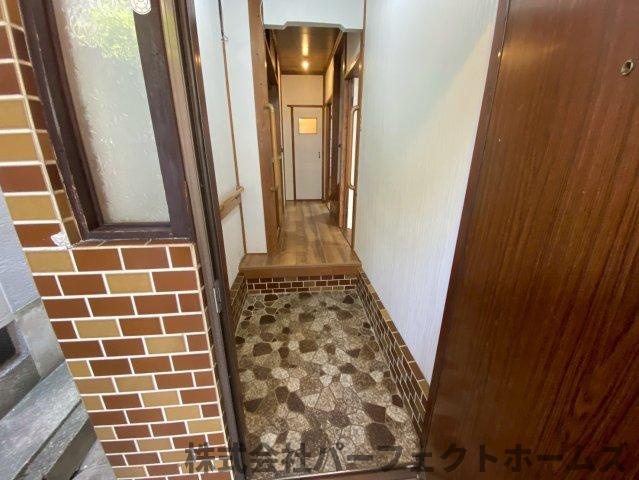 松丘町OC一戸建の玄関|シンプルで使いやすい玄関です