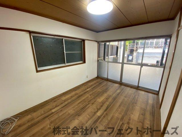 松丘町OC一戸建の洋室|洋室です