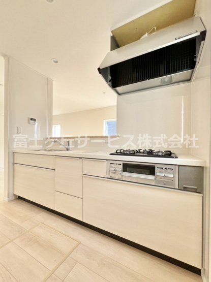 【キッチン】 | 富士宮市淀師 12期 新築一戸建て 1号棟 | お料理しやすいキッチンです