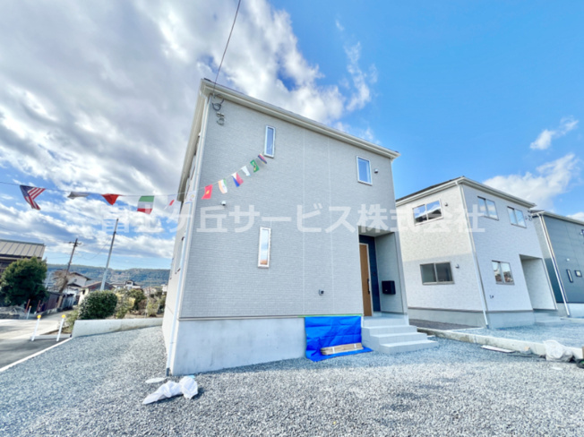 【外観】 | 富士宮市淀師 12期 新築一戸建て 1号棟 | 建物外観を気になさる方へ、見た目の良い物件です