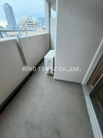 南森町ザマークスのバルコニー|開放的で明るい空間を演出してくれるバルコニーです