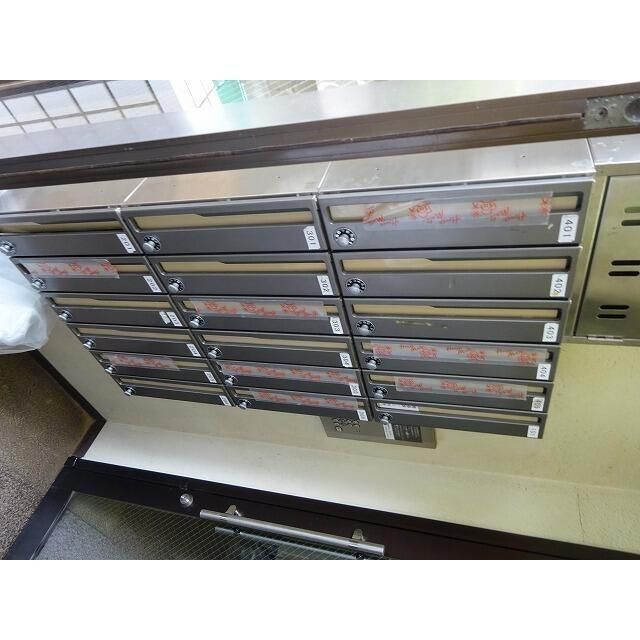 ダイヤモンドレジデンス西日暮里第三のエントランス