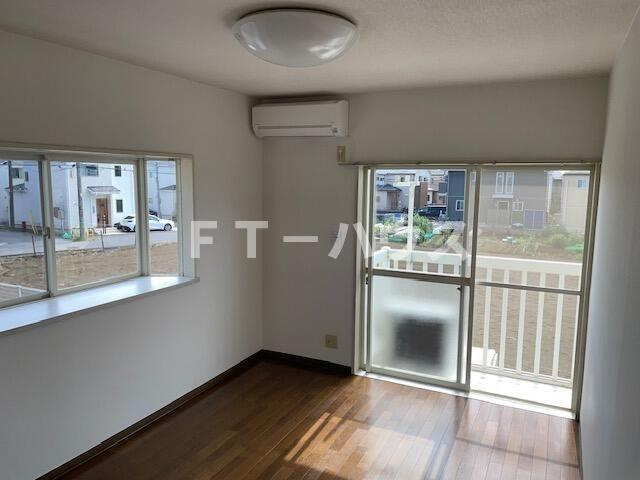 サンハイム土橋の居間・リビング