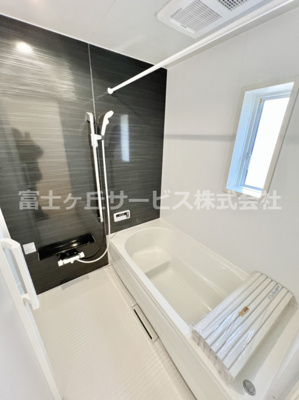 【浴室】 | 富士宮市淀師 12期 新築一戸建て 2号棟 | きれいなお風呂です