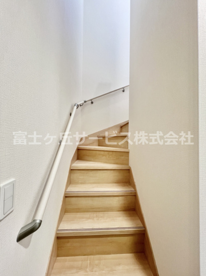 【その他】 | 富士宮市淀師 12期 新築一戸建て 2号棟 | 階段です