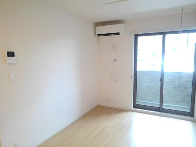 スヴェニール　ポルトⅠの居間・リビング|居室・リビング