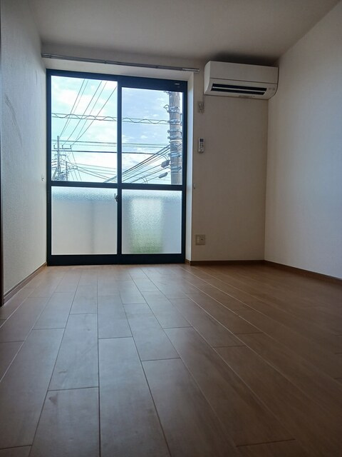 アーバンレジデンスＡの居間・リビング|居室・リビング