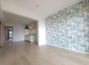 ヴィラソレイユの居間・リビング