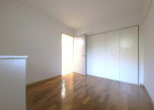 ヴィラソレイユの洋室