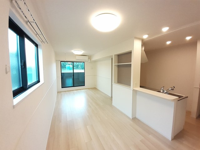 スイレンティ　１の居間・リビング|居室・リビング