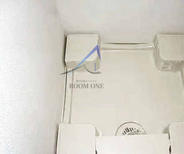 ロメック月島の設備|洗濯機置き場です。