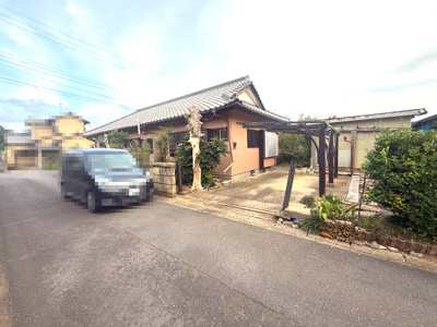 【前面道路含む現地写真】 | 鹿嶋市大字青塚　中古平屋