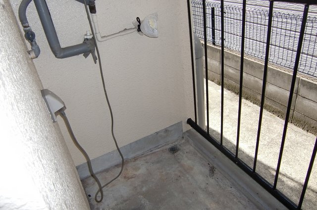 ハイツ16のバルコニー