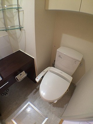 インベスト神戸エアフロントのトイレ