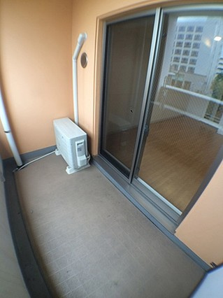 インベスト神戸エアフロントのバルコニー