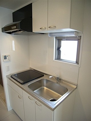 インベスト神戸エアフロントのキッチン