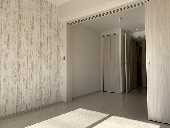 ファーストフィオーレ三宮イーストの居間・リビング