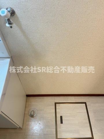 寝屋川市大成町中古戸建の設備|室内洗濯機置場もあります♪