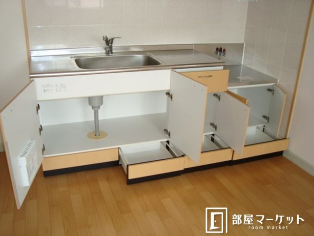 【居間・リビング】 | クレストール | 同型タイプ