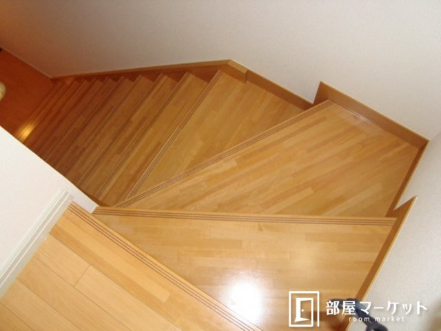 【その他】 | クレストール | 同型タイプ