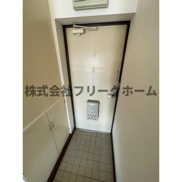 KEIⅡマンションの玄関