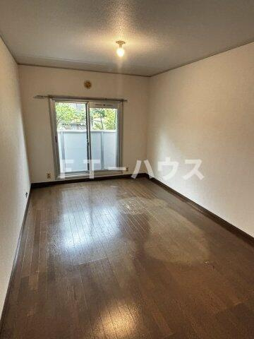 検見川アートホームズ１０号棟の居間・リビング