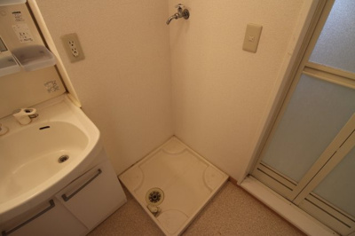 【その他】 | ディアコート西明石 | 洗濯機置場